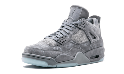 Air Jordan 4 Retro Kaws